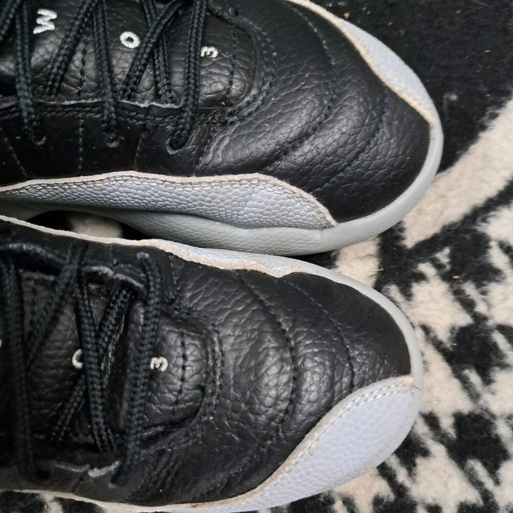 %Size 1 Youth NIKE Air Jordan 12 Retro Playoffs Black AJ5